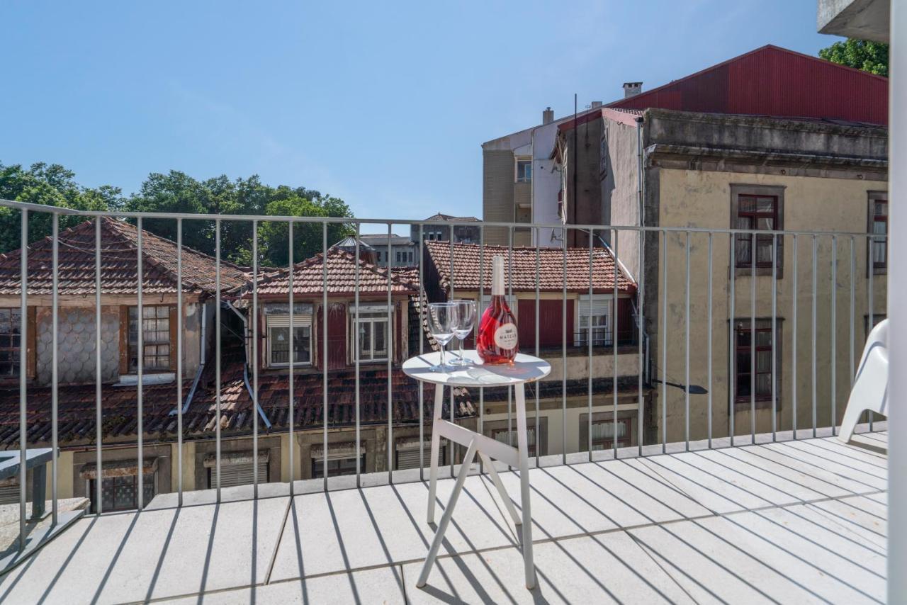 דירות פורטו Host Wise - Luxurious Private Flats - Balcony מראה חיצוני תמונה