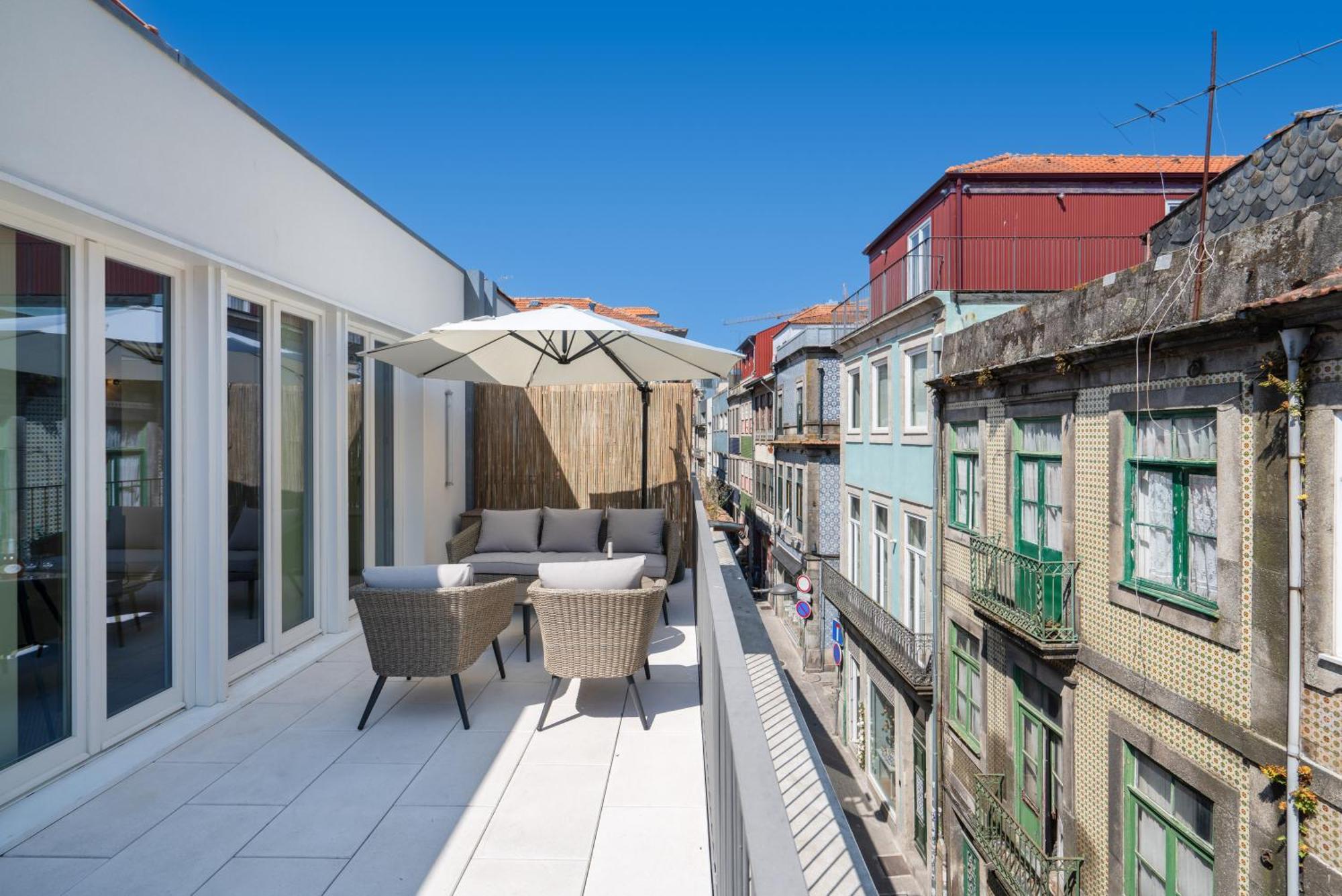 דירות פורטו Host Wise - Luxurious Private Flats - Balcony חדר תמונה